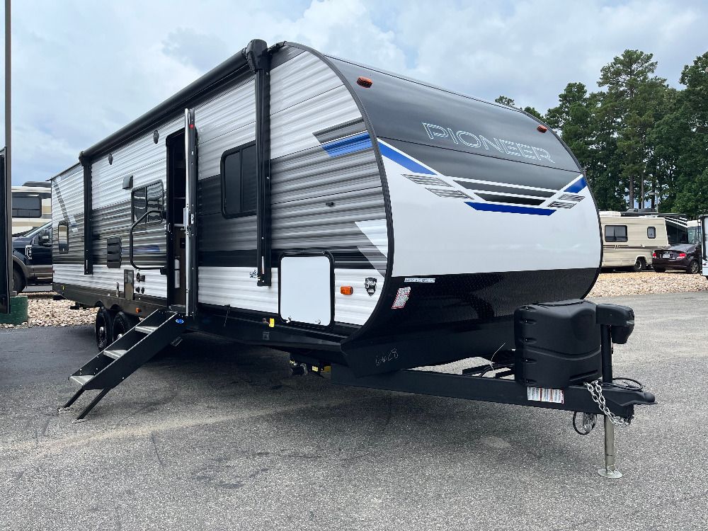 Photo 5 - 2023 Heartland Rv Travel Trailer rental photo 7