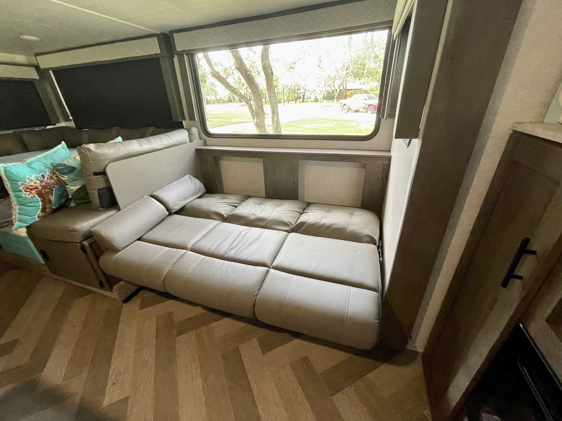 Photo 11 - 2021 Forest River Travel Trailer rental photo 13