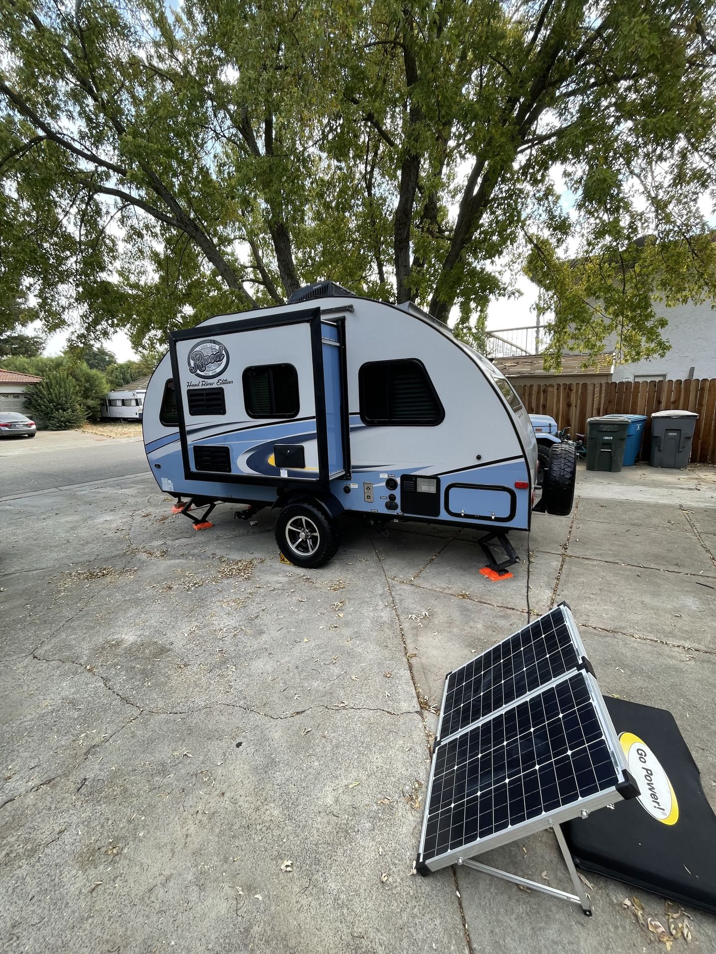 Photo 4 - 2018 Forest River Travel Trailer rental photo 6