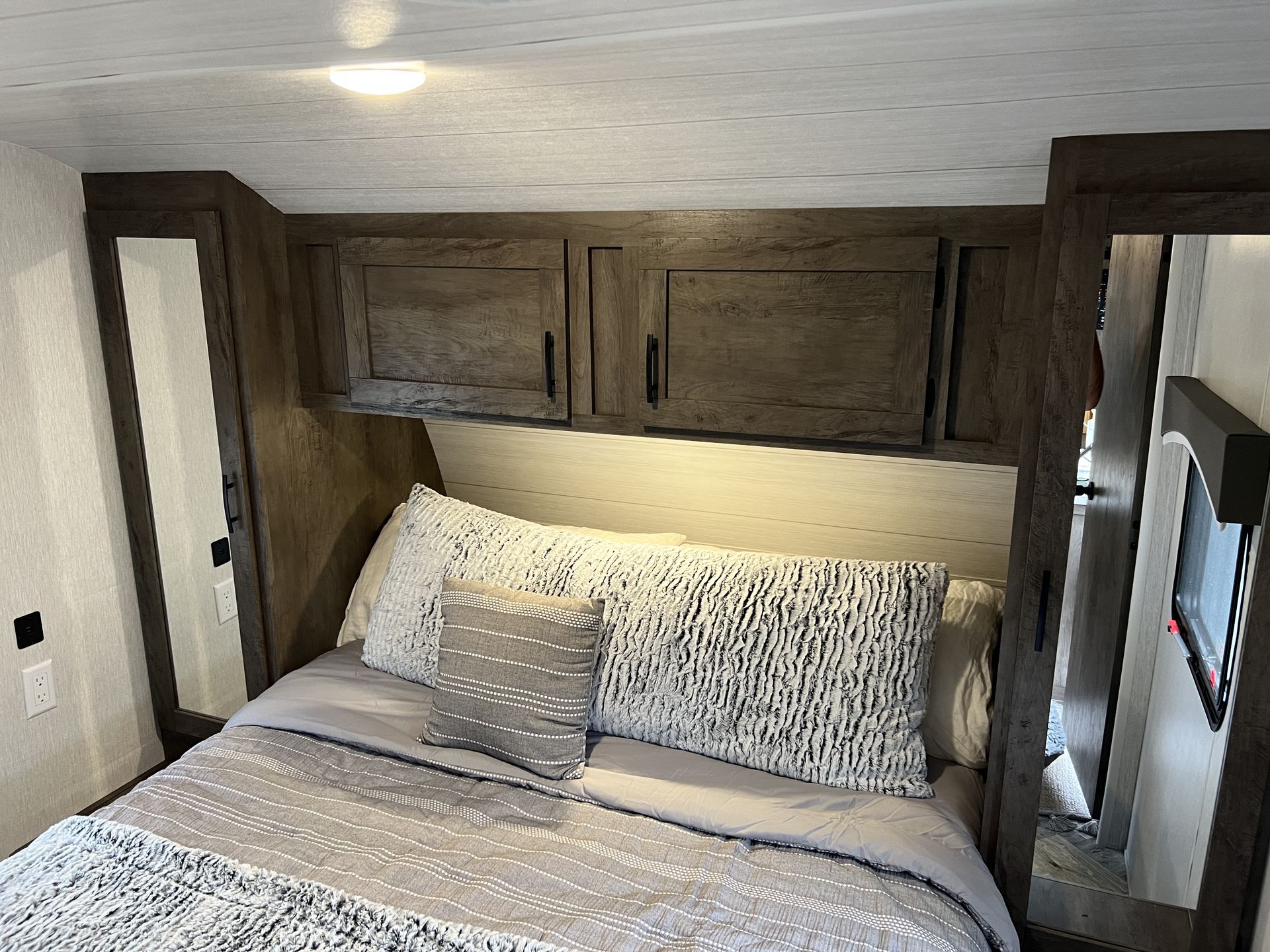 Photo 0 - 2022 Forest River Travel Trailer rental photo 3