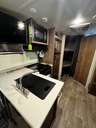 Photo 2 thumbnail 9