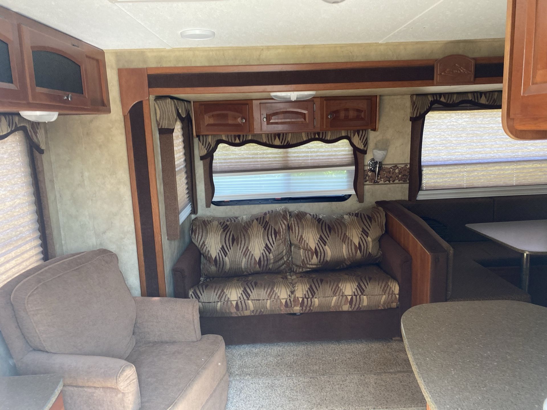Photo 6 - 2010 Keystone Travel Trailer rental photo 8