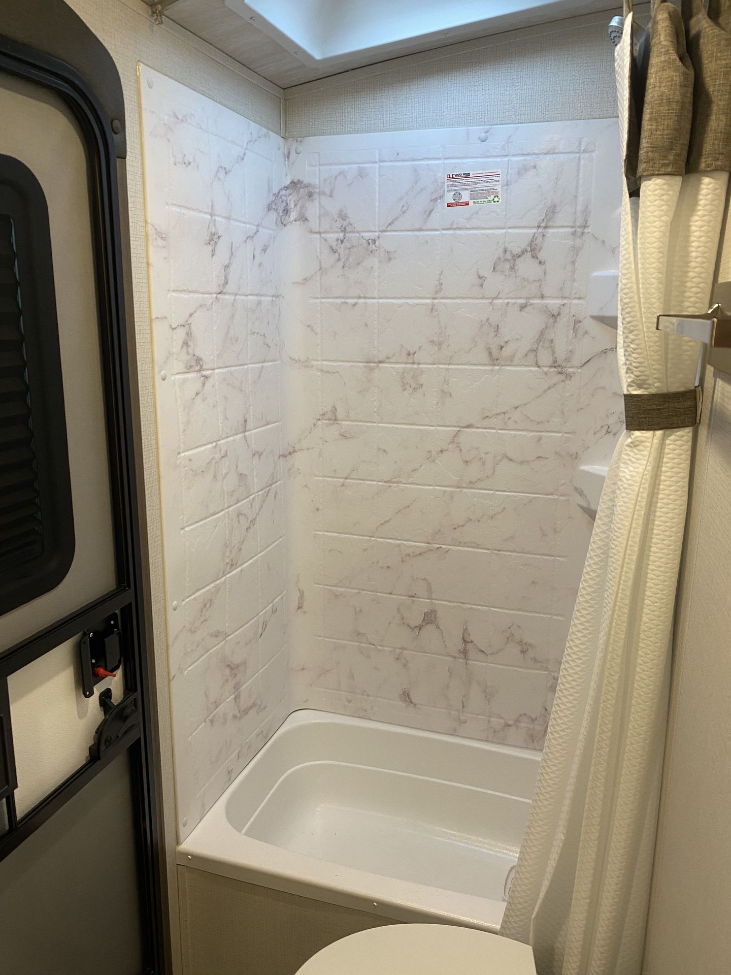 Photo 0 - 2022 Keystone Travel Trailer rental photo 5