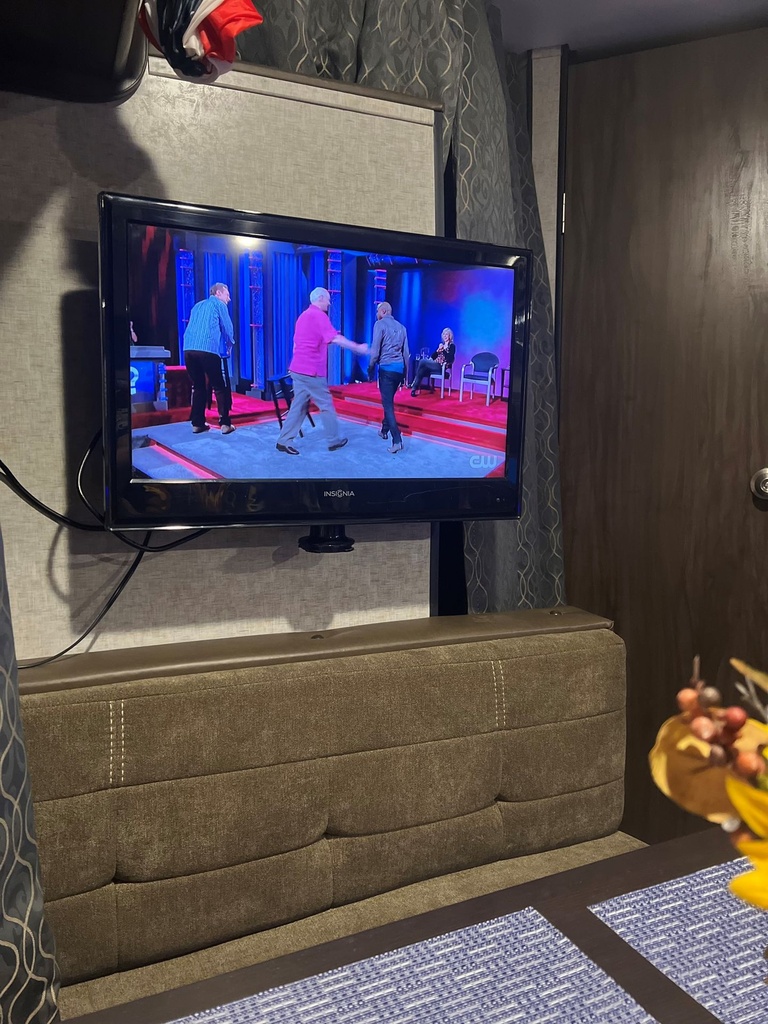 Photo 2 - 2018 Cherokee Travel Trailer rental photo 13