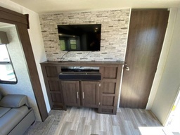 Photo 2 thumbnail 14