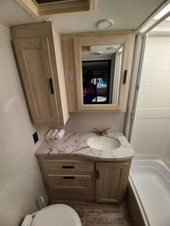 Photo 0 thumbnail 5