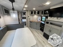 Photo 0 thumbnail 4