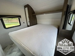 Photo 2 thumbnail 4