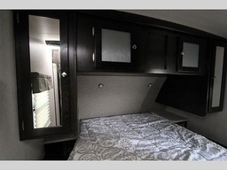 Photo 5 thumbnail 7