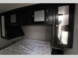 Photo 10 thumbnail 12