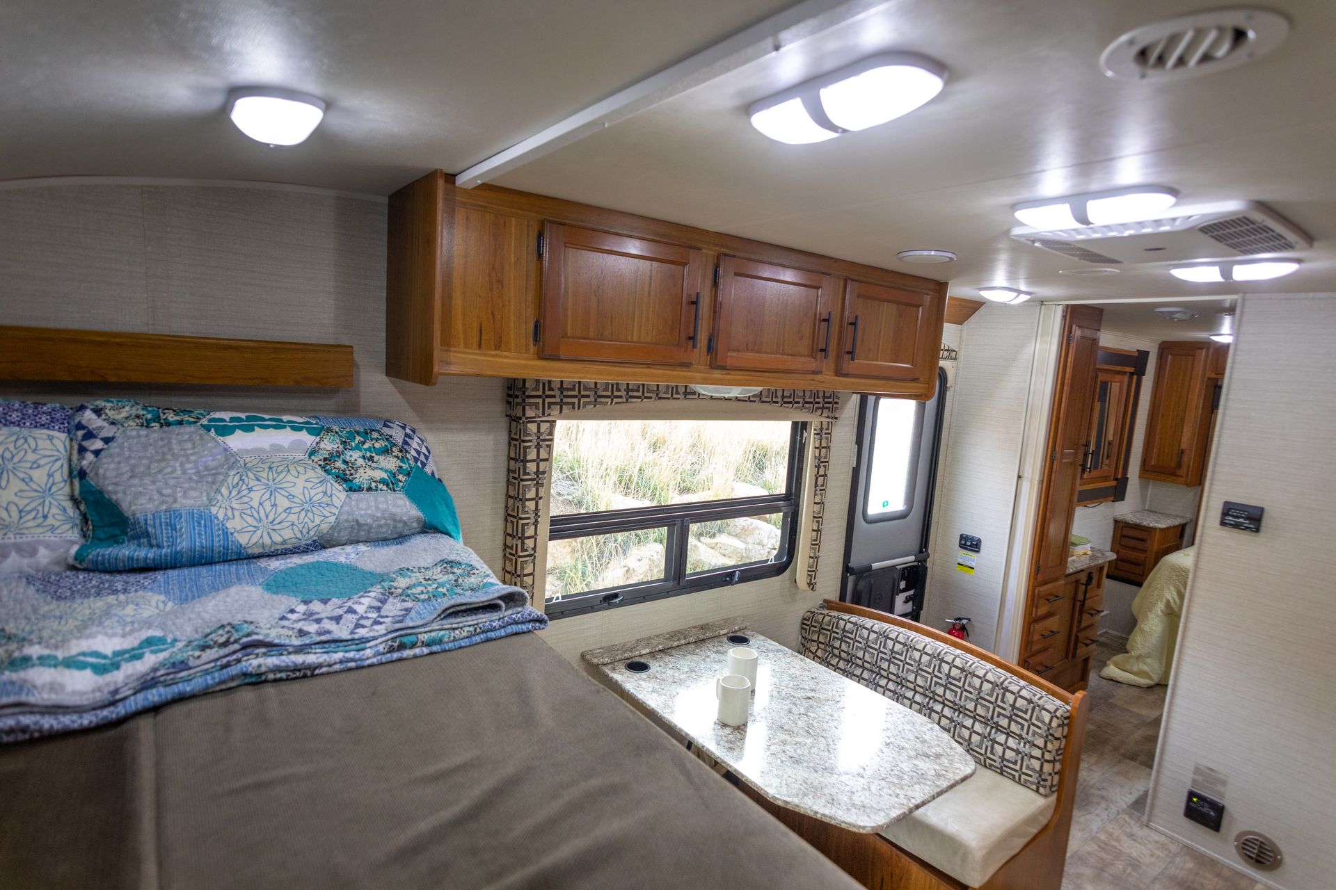 Photo 10 - 2017 Jayco Class C Motorhome rental photo 12