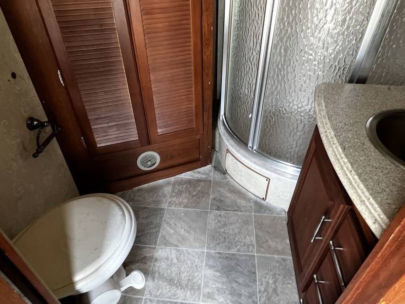 Photo 1 - 2008 Fleetwood Class A Motorhome rental photo 12