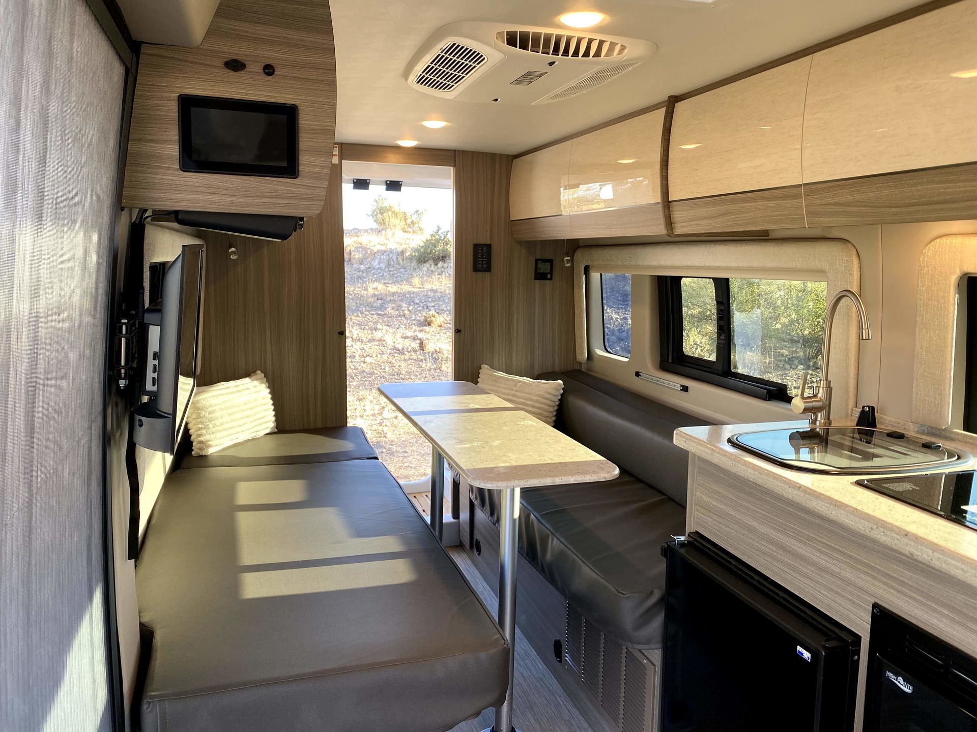 Photo 5 - 2021 Entegra Coach Class B Motorhome rental photo 7