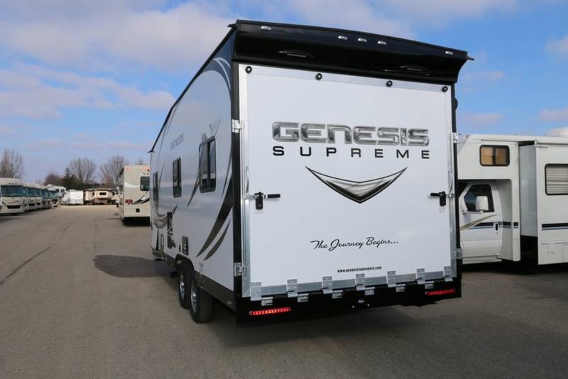 Photo 0 - 2021 Genesis Supreme Toy Hauler rental photo 2