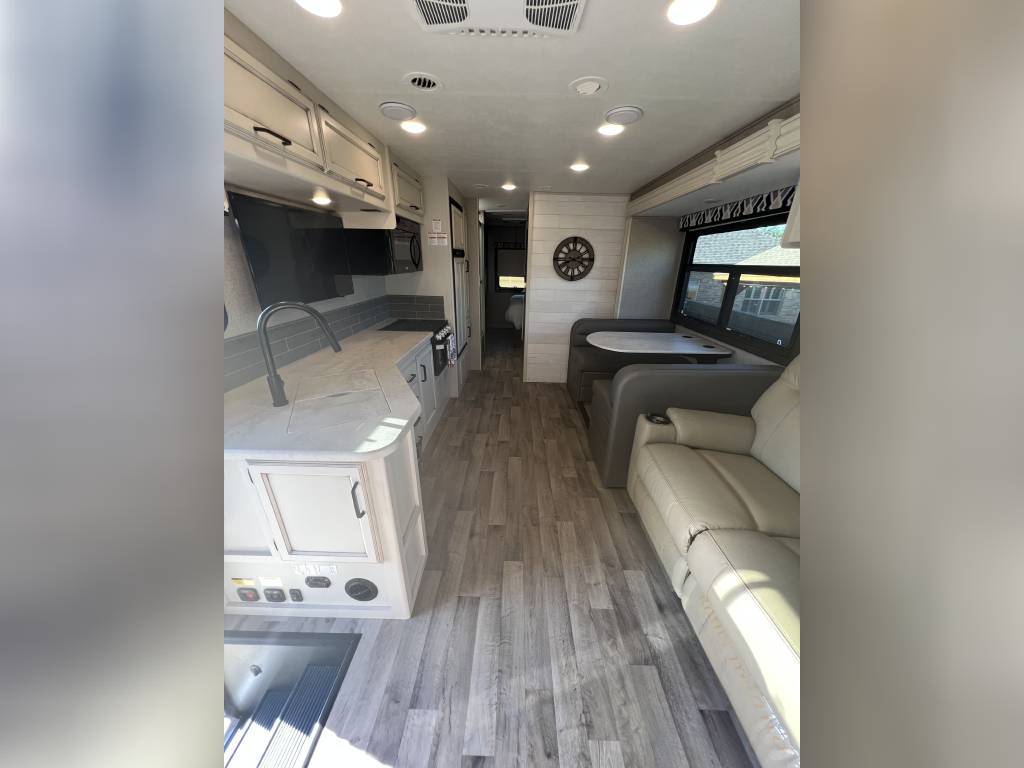 Photo 3 - 2021 Jayco Class A Motorhome rental photo 5