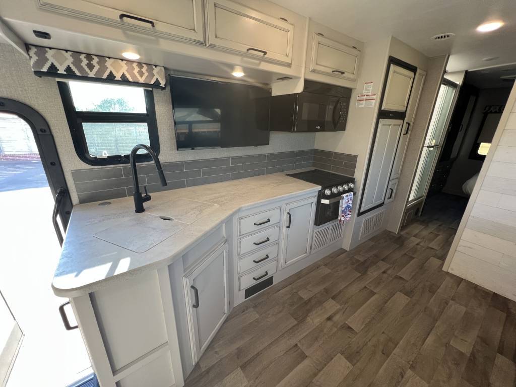 Photo 3 - 2021 Jayco Class A Motorhome rental photo 13