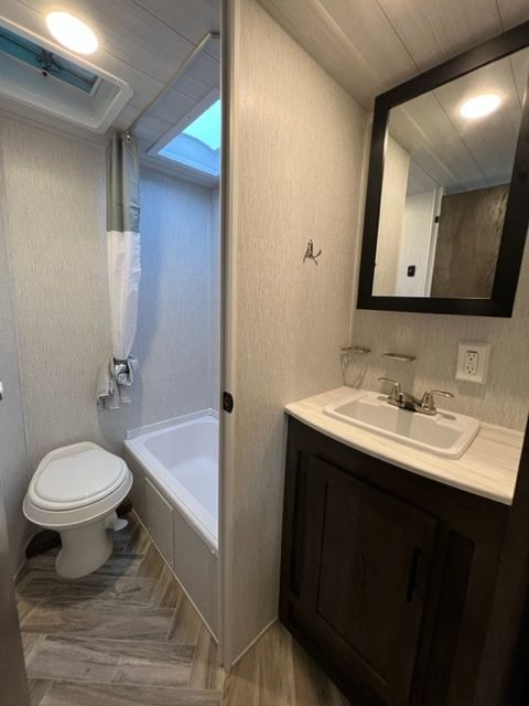 Photo 9 - 2022 Forest River Travel Trailer rental photo 10