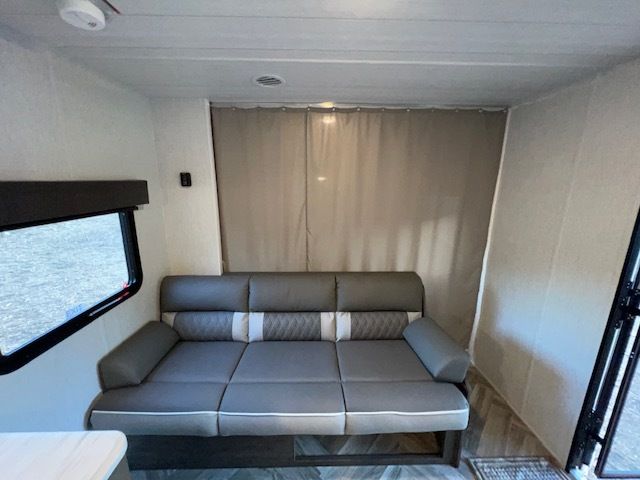 Photo 5 - 2022 Forest River Travel Trailer rental photo 7