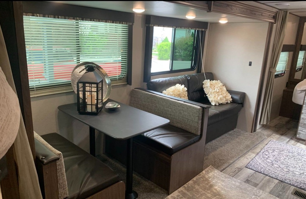 Photo 22 - 2020 Keystone Rv Travel Trailer rental photo 24