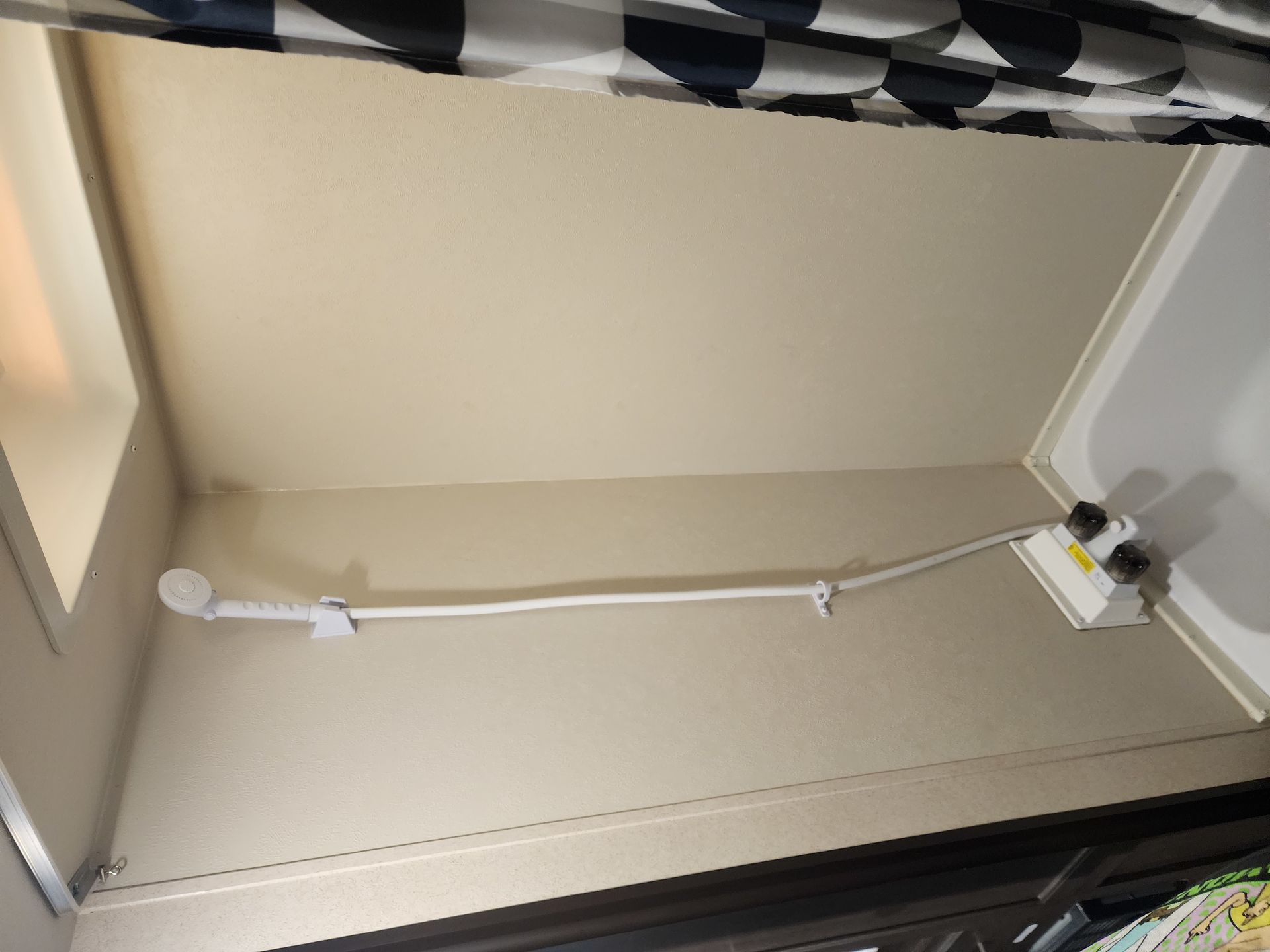 Photo 11 - 2019 Evo Travel Trailer rental photo 13