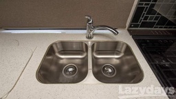 Photo 2 thumbnail 10