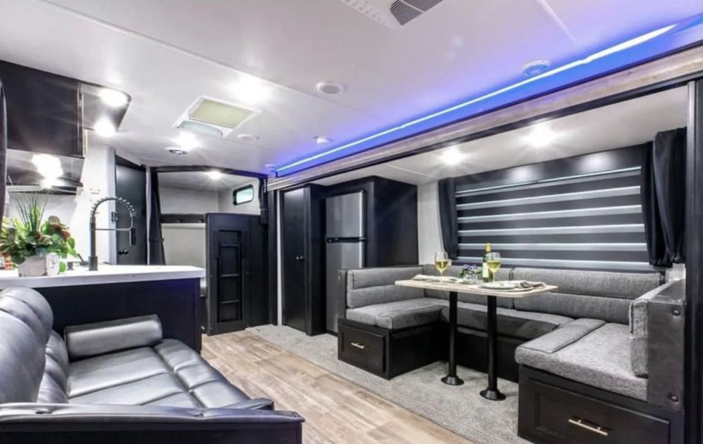 Photo 13 - 2021 Forest River Travel Trailer rental photo 15