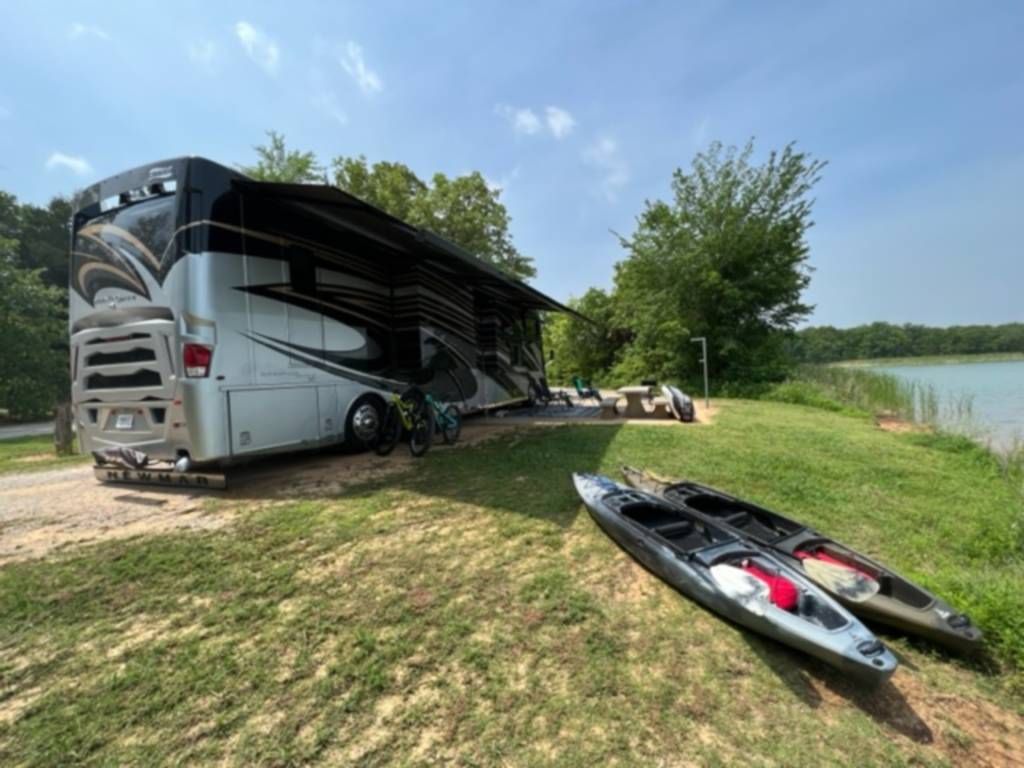Photo 1 - 2022 Newmar Class A Motorhome rental photo 7