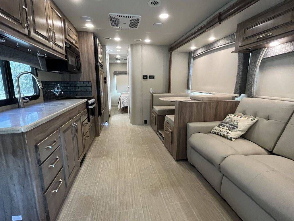 Photo 1 - 2020 Jayco Class C Motorhome rental photo 10