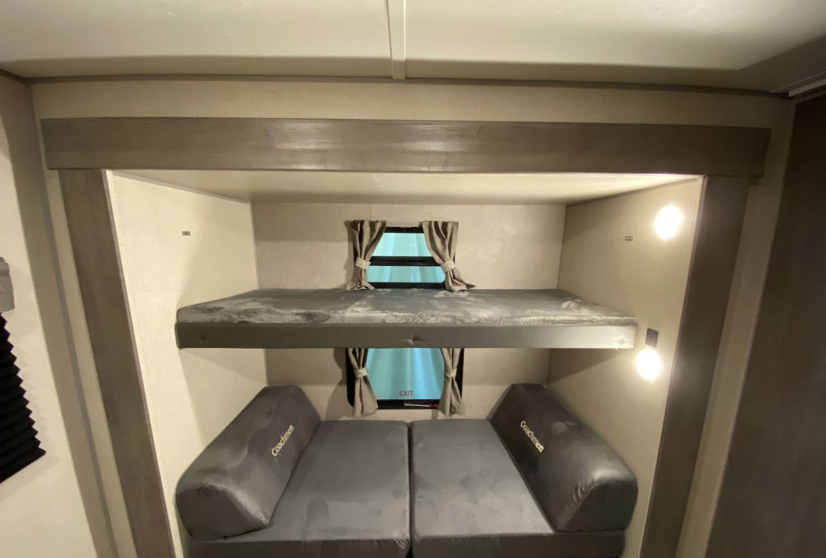 Photo 16 - 2022 Coachmen Travel Trailer rental photo 18