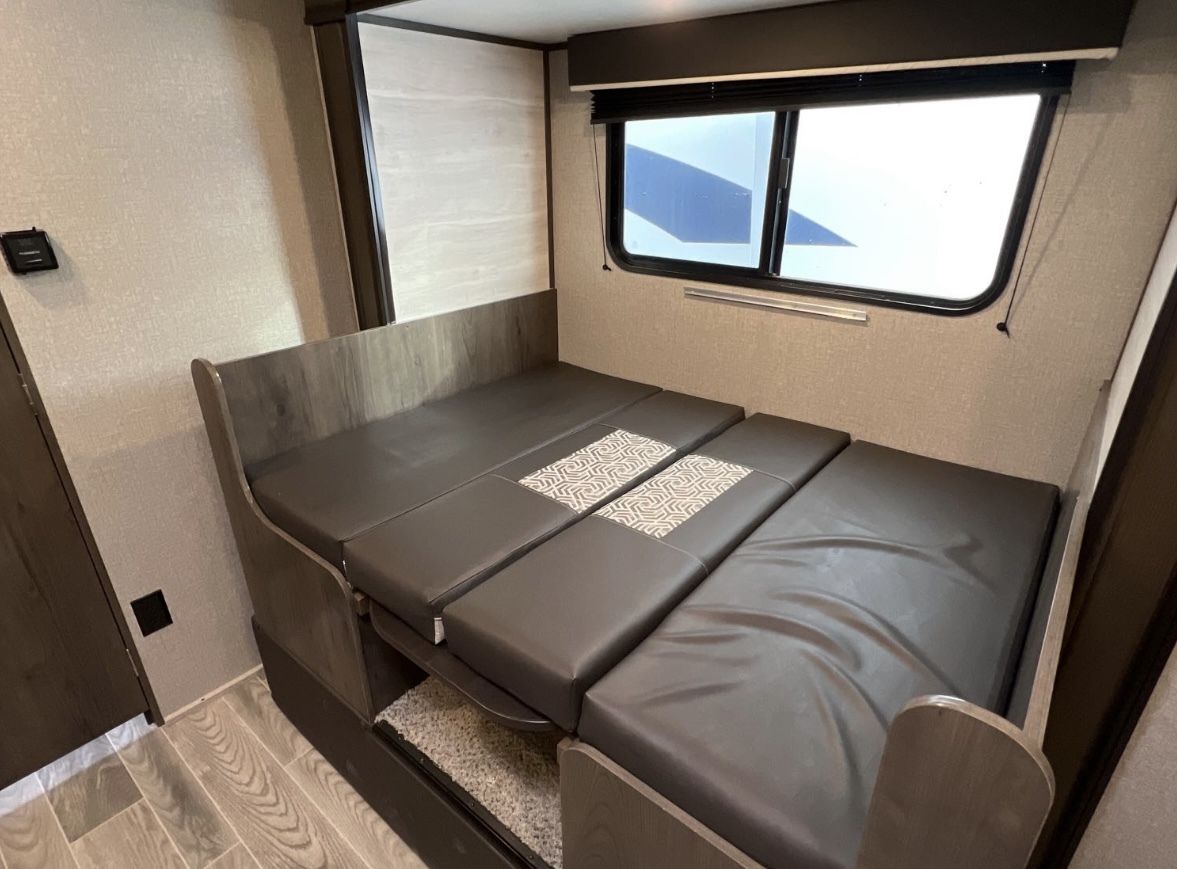 Photo 7 - 2021 Jayco Travel Trailer rental photo 9