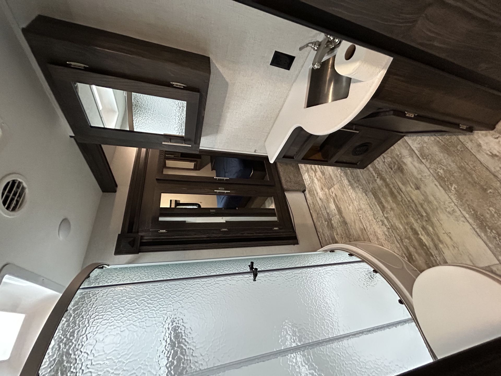 Photo 4 - 2019 Open Range Fifth Wheel rental photo 11