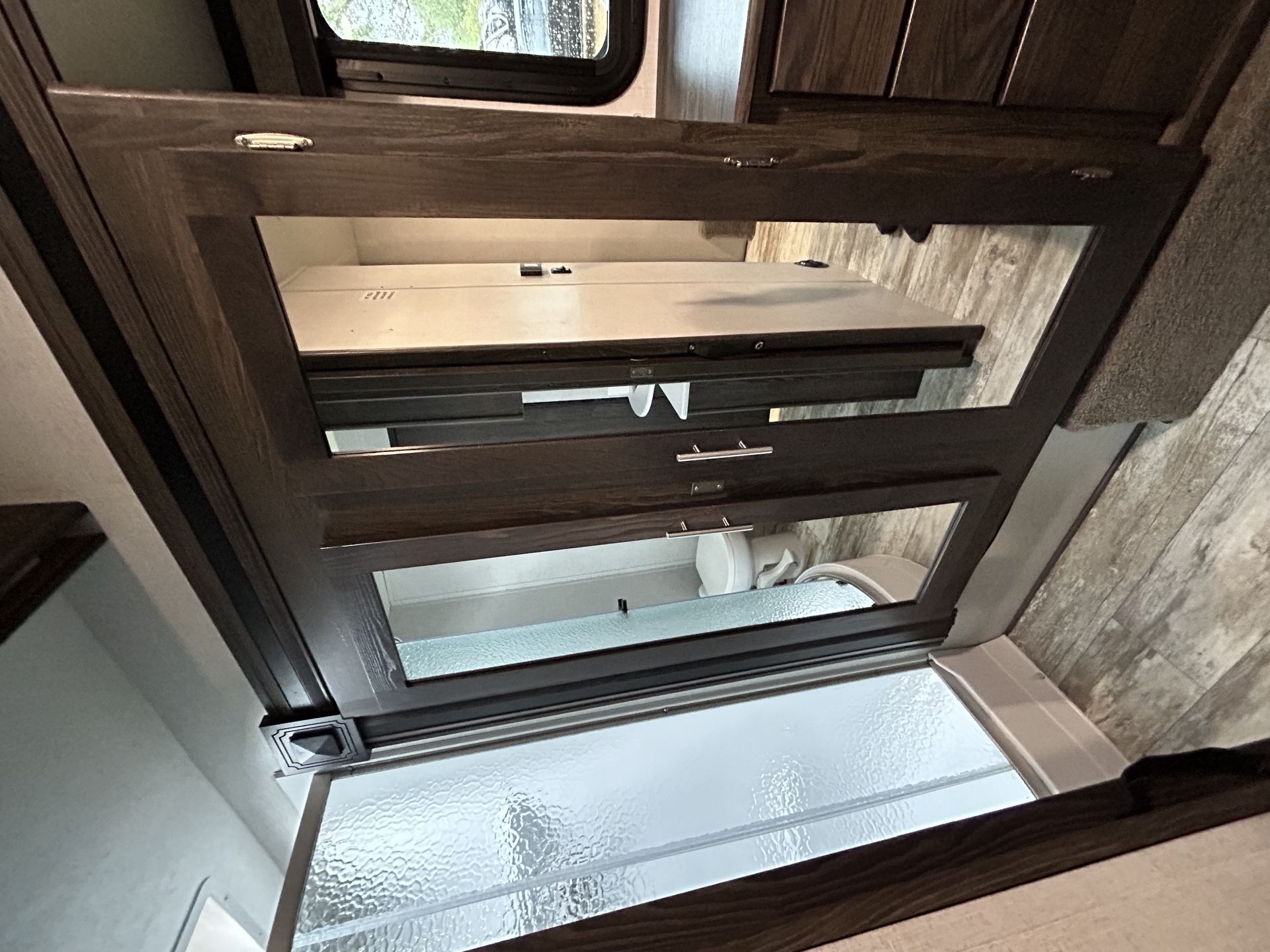 Photo 4 - 2019 Open Range Fifth Wheel rental photo 13