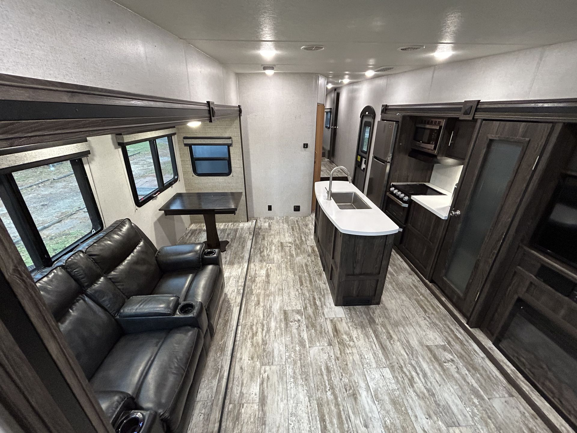 Photo 5 - 2019 Open Range Fifth Wheel rental photo 16