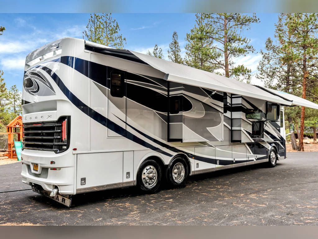 Photo 1 - 2021 Newmar Class A Motorhome rental photo 14