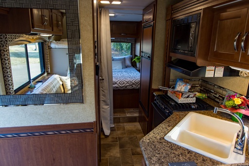 2016 Four Winds Ford Class C Motorhome for rent in Lebanon, OR