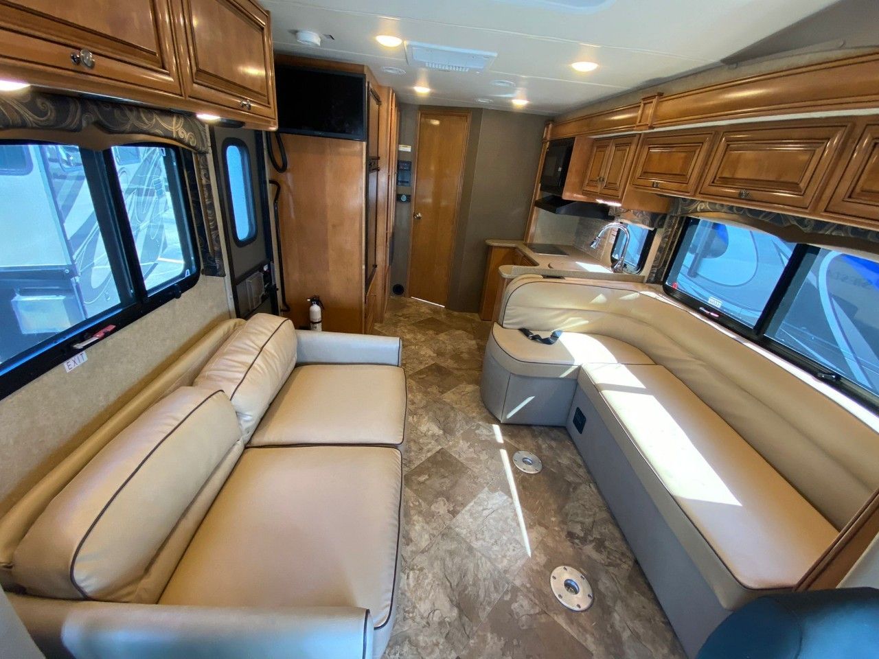 Photo 3 - 2016 Siesta Class B Motorhome rental photo 5