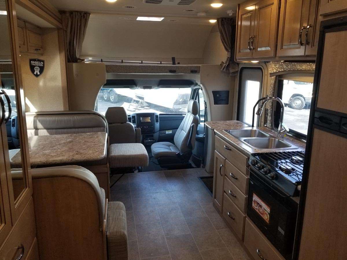 Photo 3 - 2018 Thor Motor Coach Class B Motorhome rental photo 5