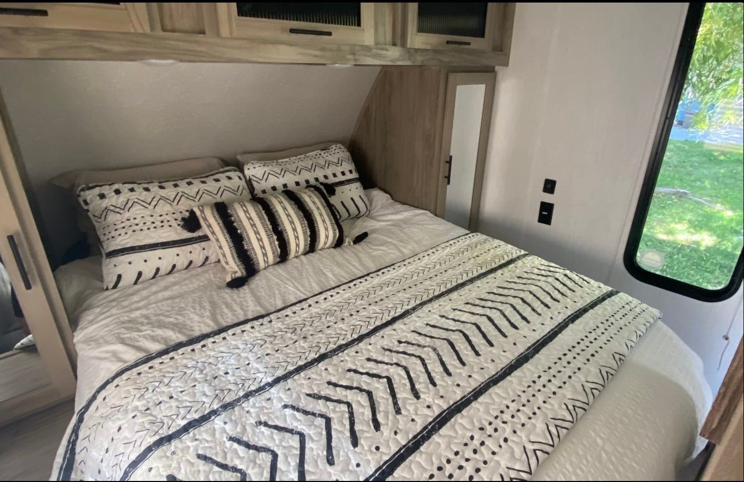 Photo 3 - 2021 Forest River Travel Trailer rental photo 5