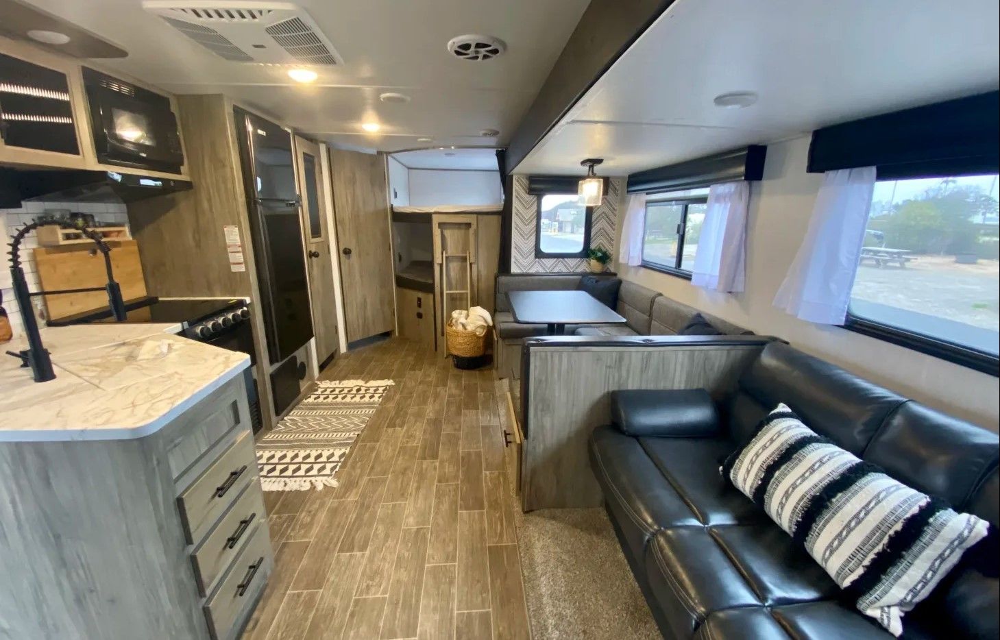 Photo 7 - 2021 Forest River Travel Trailer rental photo 9