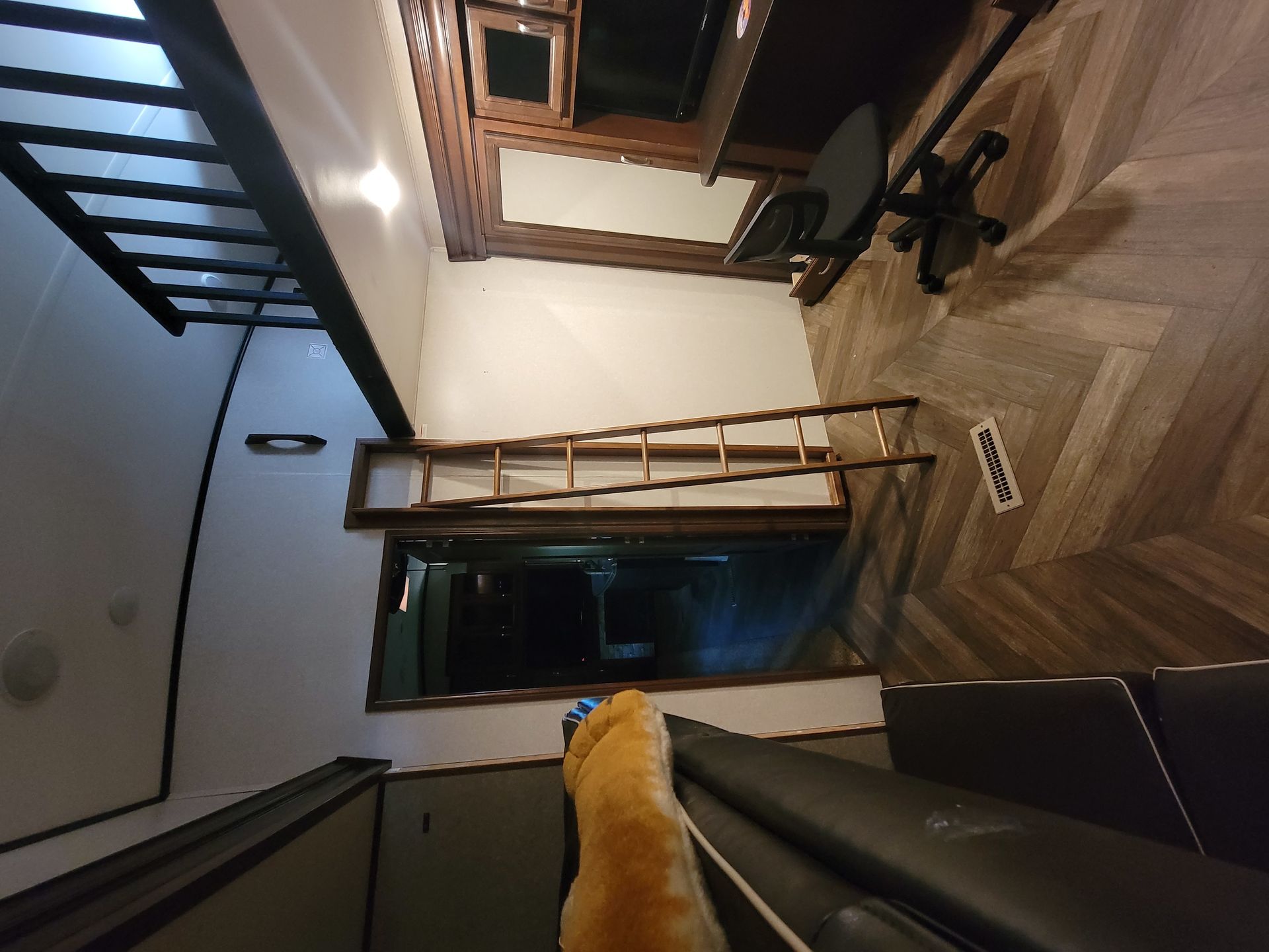 Photo 5 - 2017 Jayco Fifth Wheel rental photo 7