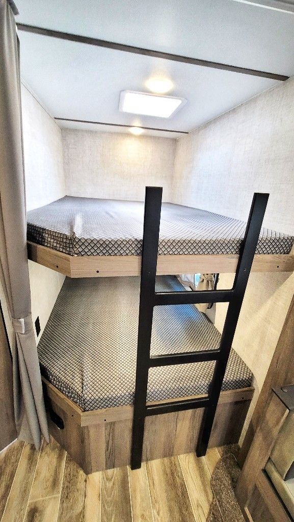 Photo 3 - 2022 Gulf Stream Travel Trailer rental photo 5