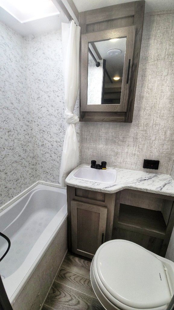 Photo 1 - 2022 Gulf Stream Travel Trailer rental photo 3