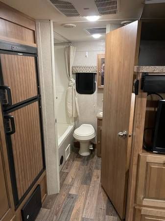 Photo 6 - 2018 Forest River Travel Trailer rental photo 8