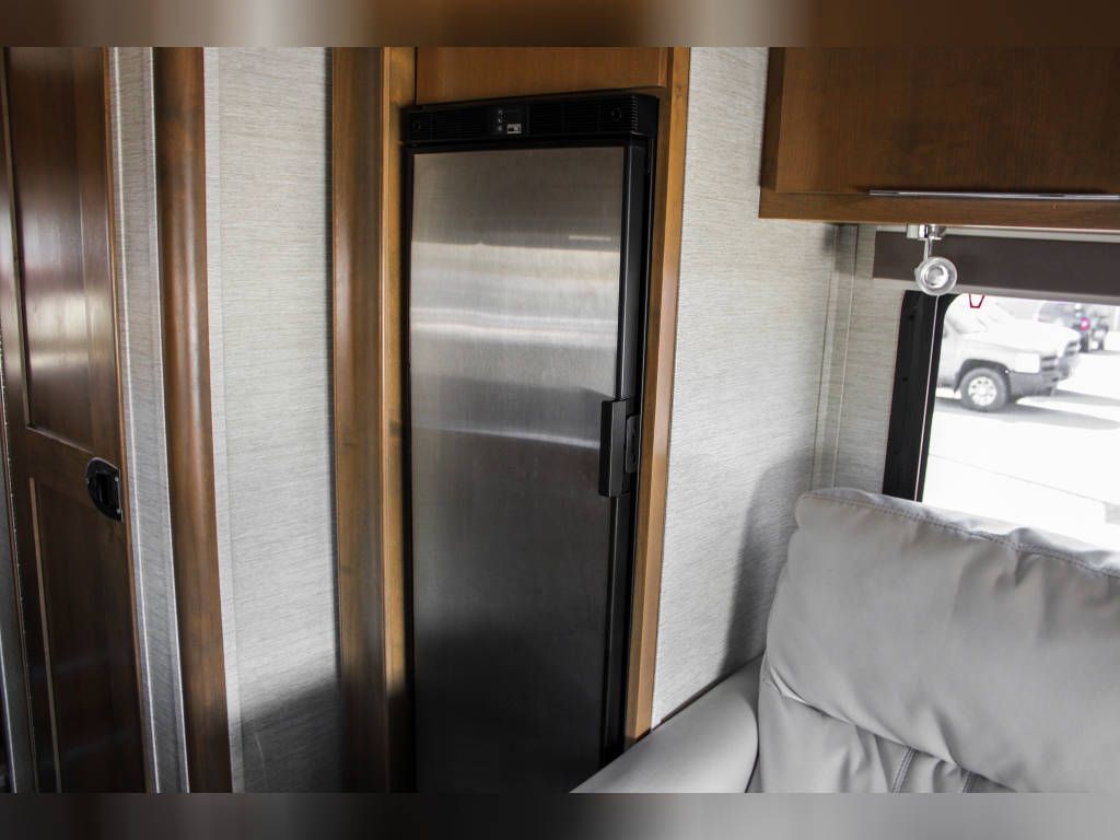 Photo 1 - 2021 Tiffin Motorhomes Class C Motorhome rental photo 4