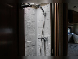 Photo 4 thumbnail 11