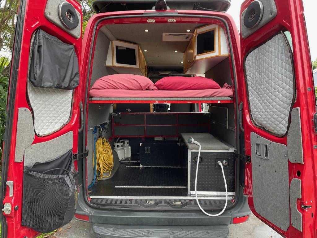 Photo 3 - 2015 Mercedes-Benz Class B Motorhome rental photo 12
