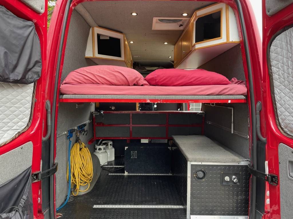 Photo 4 - 2015 Mercedes-Benz Class B Motorhome rental photo 13