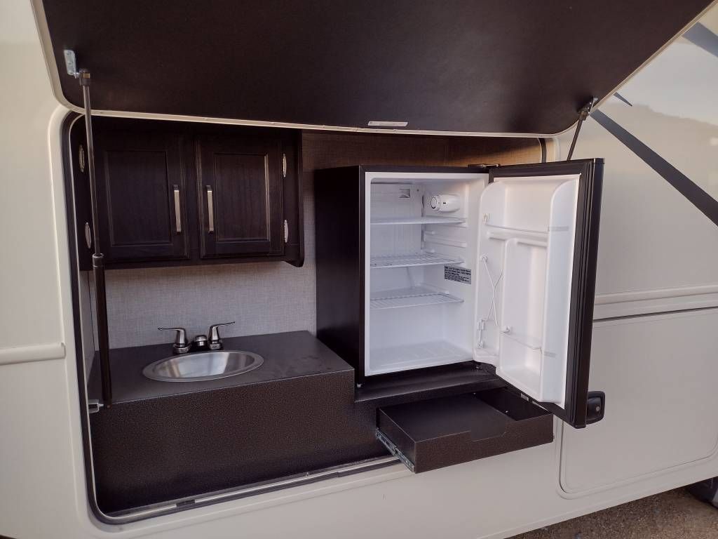 Photo 1 - 2021 Jayco Class A Motorhome rental photo 3