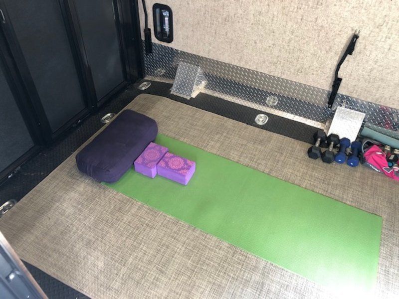 Photo 2 - 2018 Jayco Class A Motorhome rental photo 13