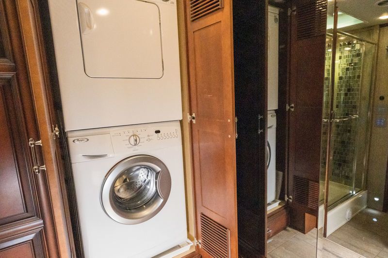 Photo 3 - 2018 Jayco Class A Motorhome rental photo 17